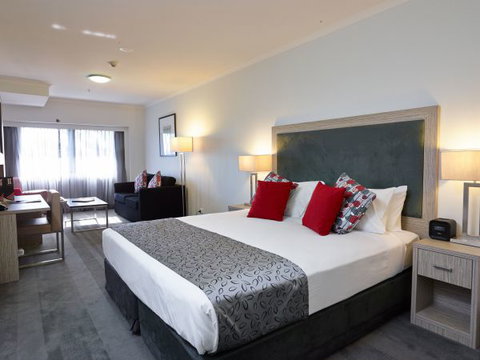 H Hotel - Northern Rivers Accommodation 6